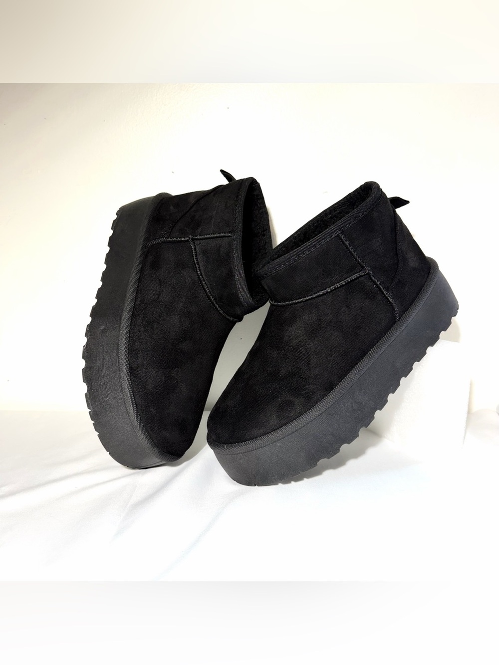 Olivia & Kate Black Platform Boots size 8.5
